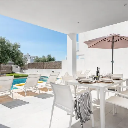 Holiday home Stunning Marianella Gris, Pool, Bbq, Ac, Free Wifi