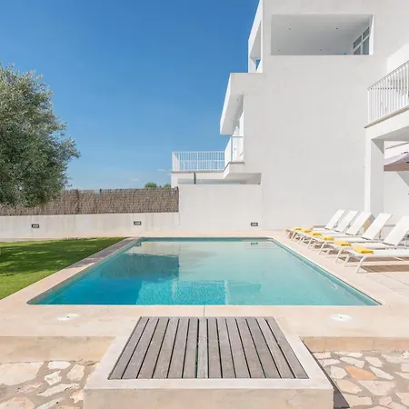 Holiday home Stunning Marianella Gris, Pool, Bbq, Ac, Free Wifi